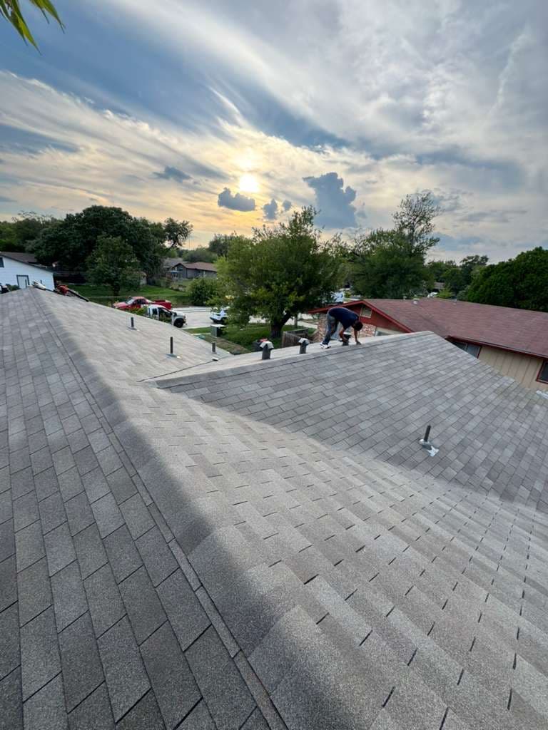 Roof Replacement in San Antonio image
